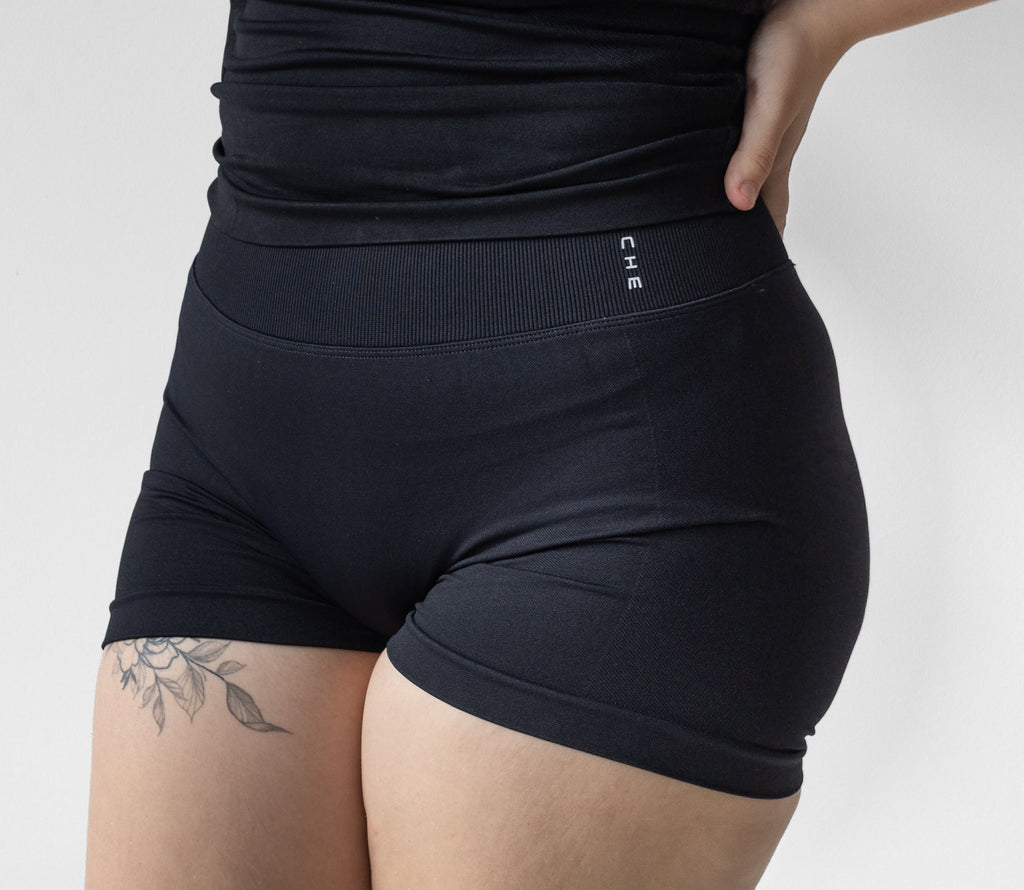 SV Scrunch Short